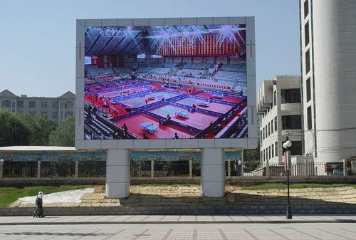 室外LED顯示屏常見的四大故障