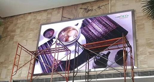 LED顯示屏扇熱.jpg LED顯示屏扇熱.jpg